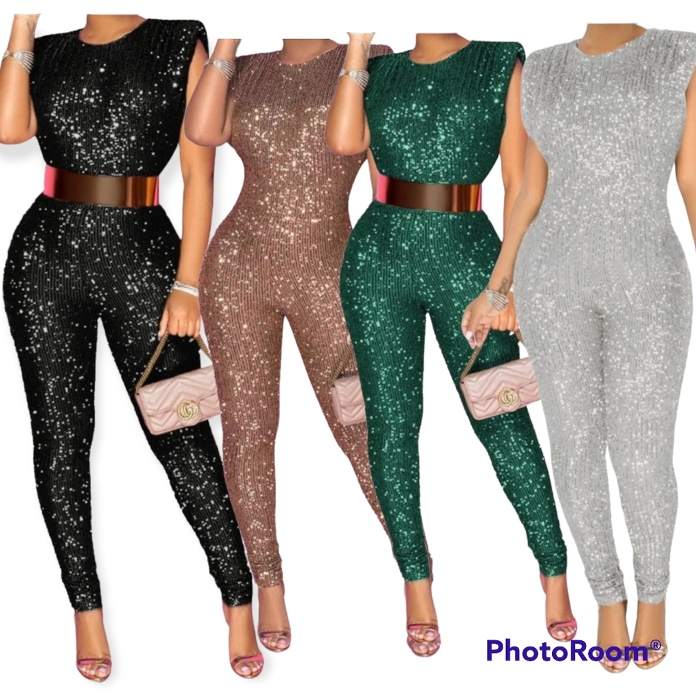Sequined Jumpsuit new size S. PRICE TODAY ONLY 🚨